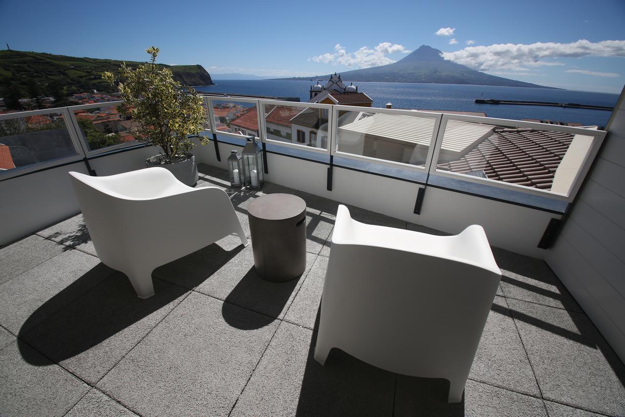 Manta Ray Lodge Horta  Exteriör bild